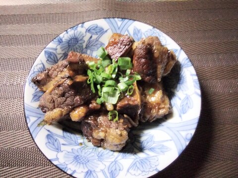 ぎゅぎゅうと牛角煮　牛バラ肉の角煮